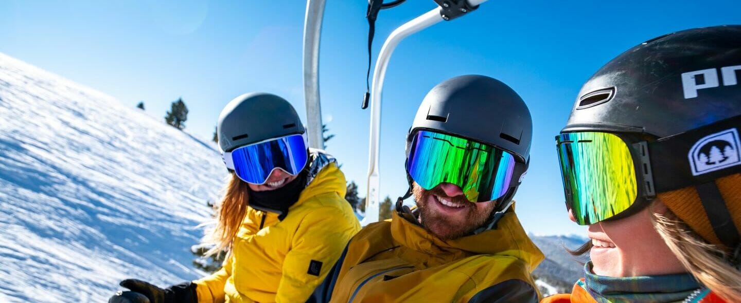 Skifahrer mit Skibrillen