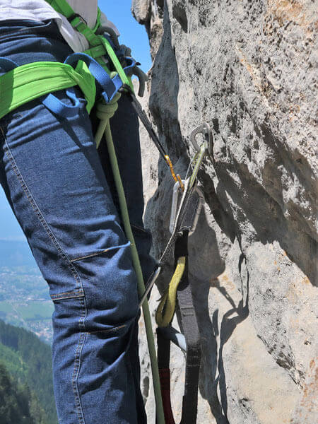 Vorstieg: Technisches Klettern mit einer Leiter und einer Easy Daisy