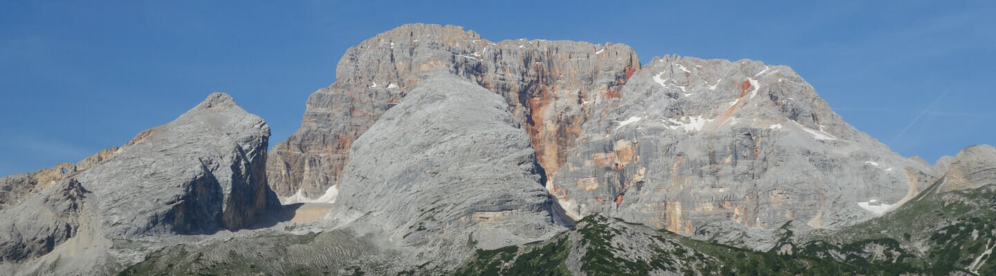 Hohe Geisel und links die Punta del Pin