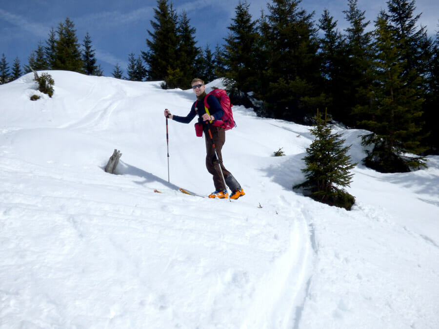 Robert beim Skitourengehen bei Kaiserwetter