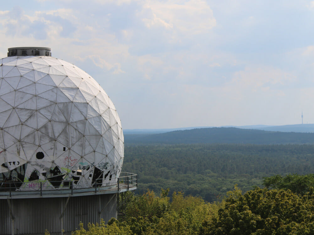 Im Grunewald kann man den Teufelsberg und die Dünen mit Kindern erkunden.