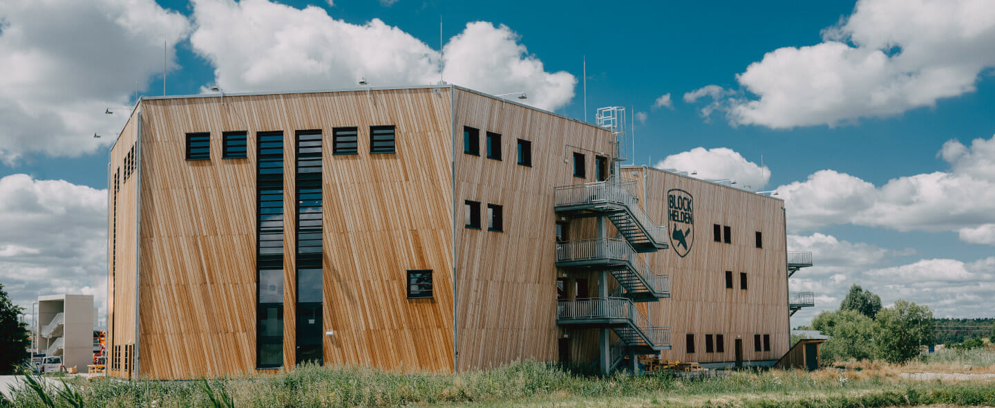In Bubenreuth steht die größte Boulderhalle der Welt.