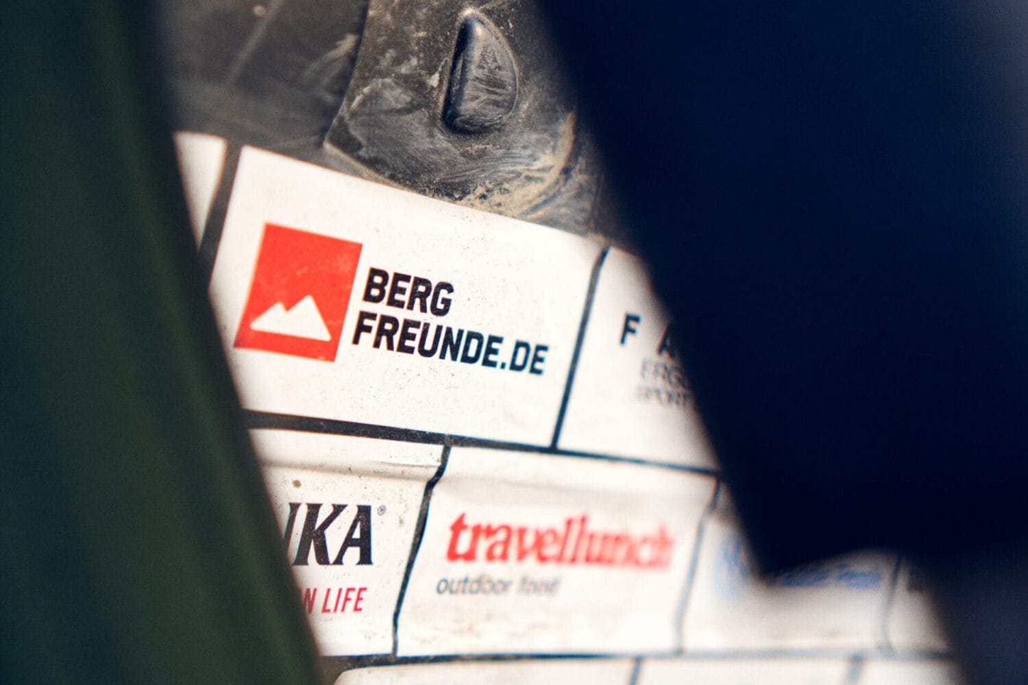 Bergfreunde als einer der Sponsoren der Expedition auf Victoria Island